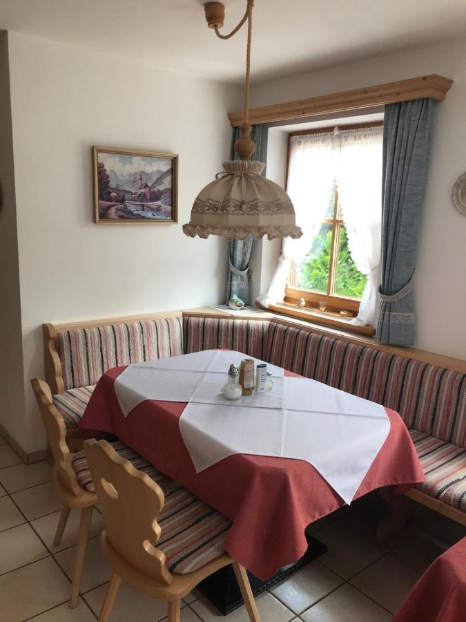 Gaestehaus Schwarzlofer Reit im Winkl Dış mekan fotoğraf